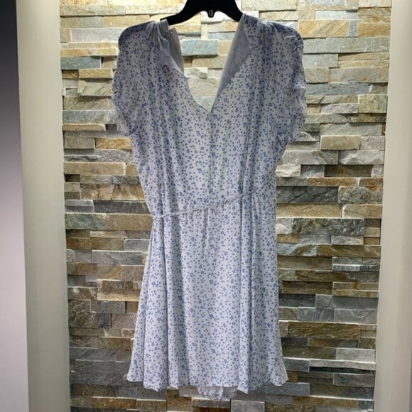 Lush Star Print Wrap Dress - Picture 5 of 7